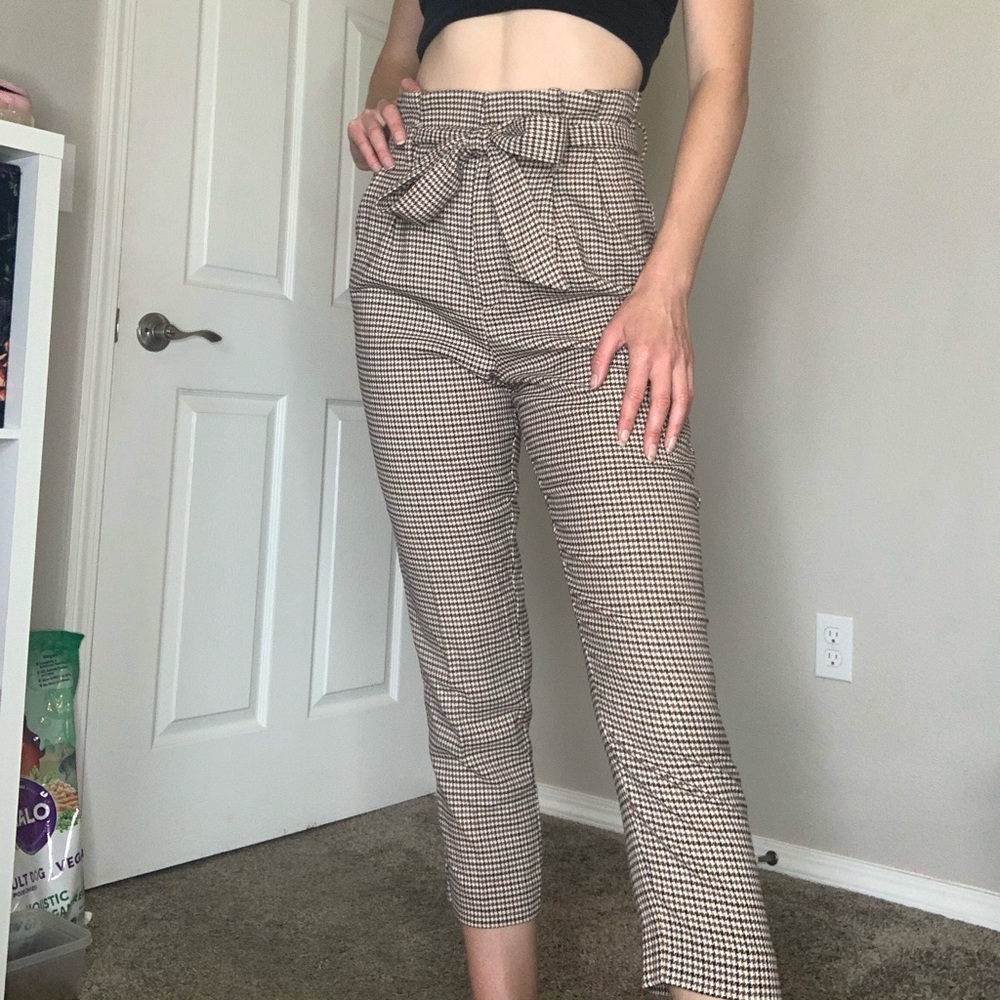 Worn once H&M high waisted plaid pants size 6